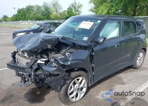 2021 Kia Soul S z USA, uszkodzony, nr VIN KNDJ23AU9M7750480